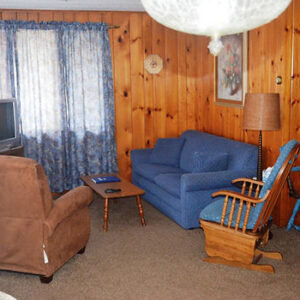 The Lakefront #5 - 2 Bedrooms/Occupies 4